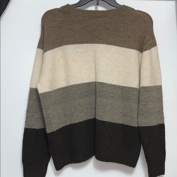 H&M Color Block Sweater - Picture 2 of 4